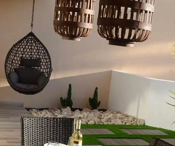 De Diseno Con Espectacular Terraza סן מיגל דה אבונה